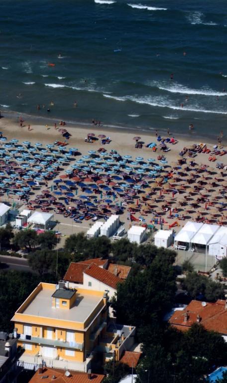 Hotel Vienna Senigallia Exteriér fotografie